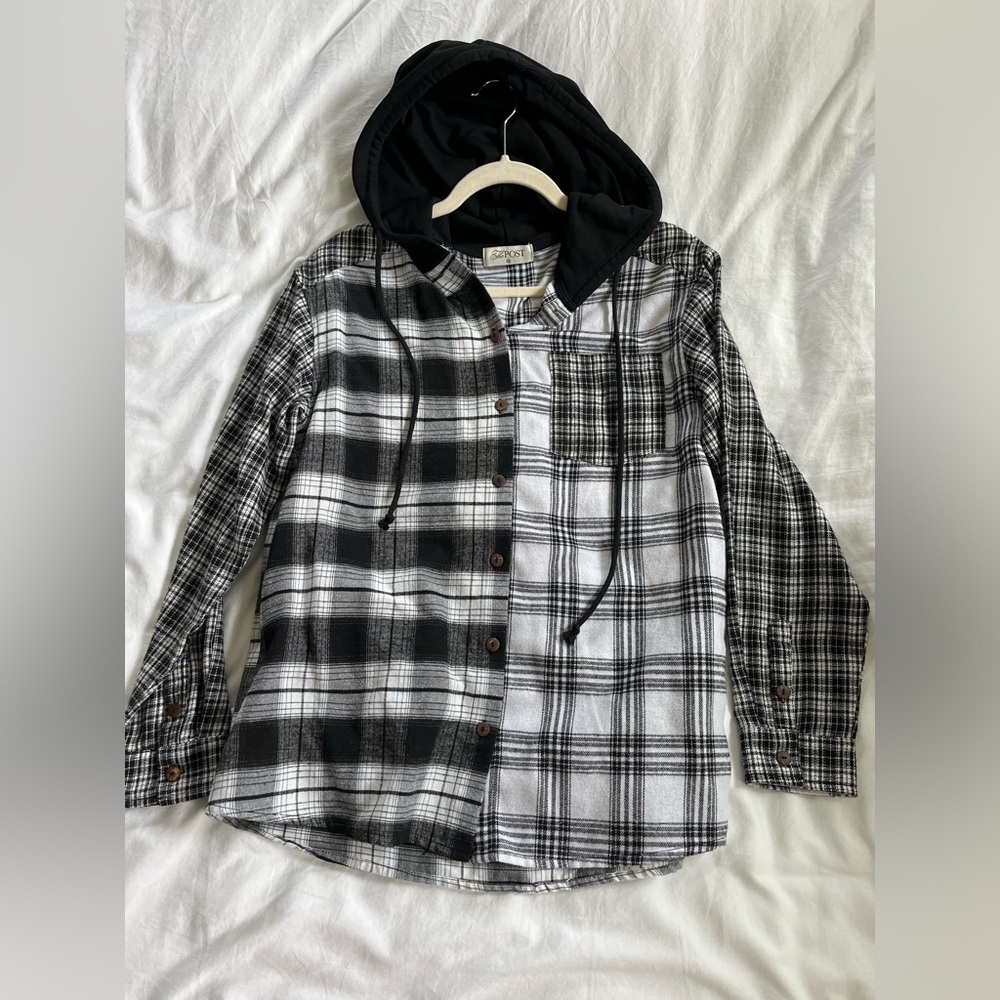 The Post brand, Megan Flannel Hoodie, size Medium